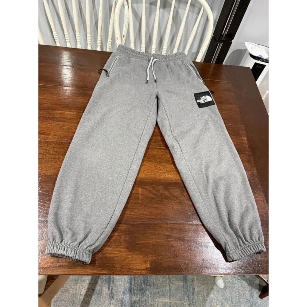 The North Face Heavyweight Box Fleece Sweatpants Gray Joggers Men’s Small